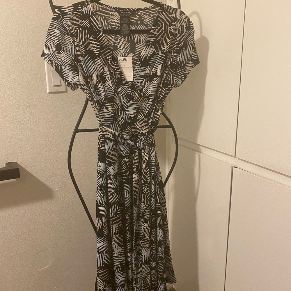 George Black and White Patterned Dress